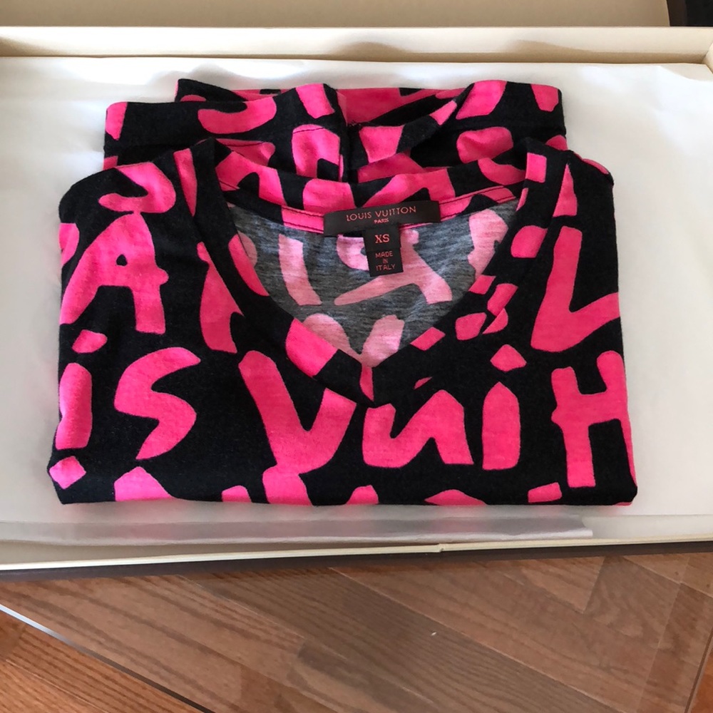 ✨ LV Stephen Sprouse Graffiti T-Shirt - Size XS✨